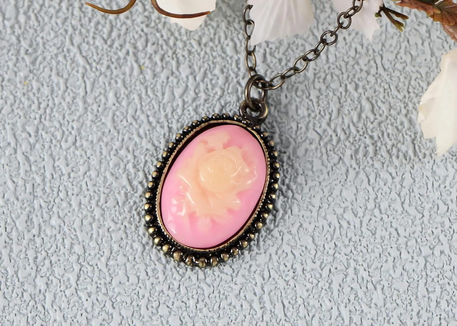 Alilang Antique Golden Tone Vintage Faux Suede Enamel Rose Oval Pendant Necklace