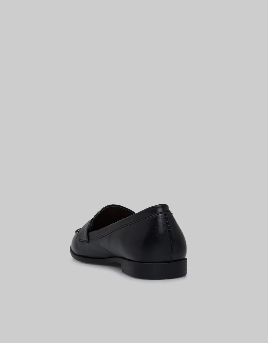 Details Slip On Woman Pointed Toe