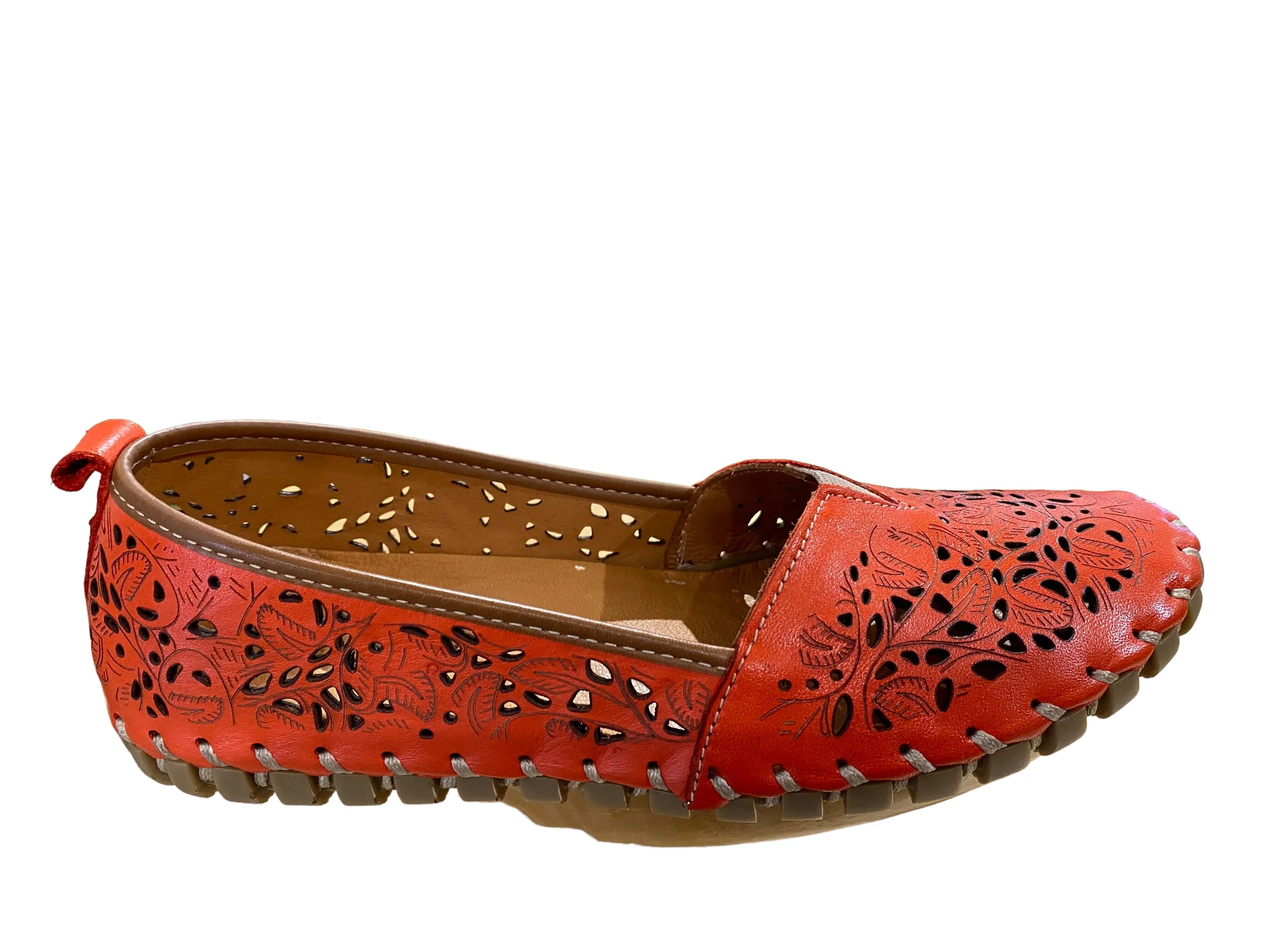 Gelato Tentie Perforated Slip On Loafer