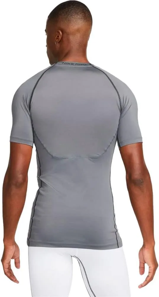 Nike Pro Dri-FIT Men's Tight Fit Short-Sleeve Top