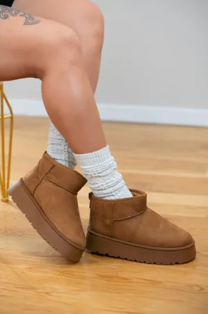 Oaklee - Women's Platform Booties, Slip-On Design & Faux Fur Lining, Perfect for Cold Weather Comfort