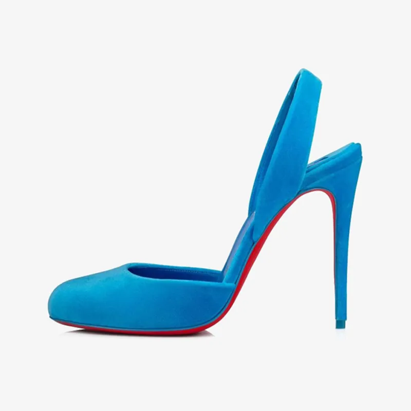 Pumps Blend A Plunging Vamp with Soft
