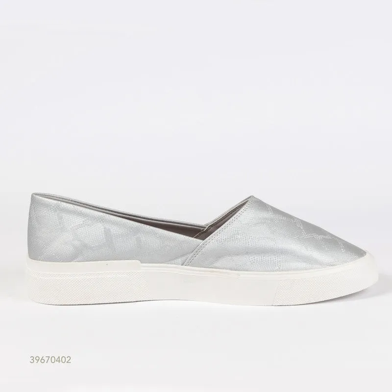 Shiny Leather Slip-on Shoes