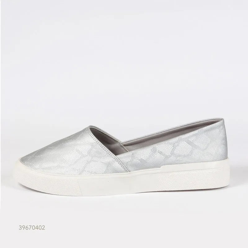 Shiny Leather Slip-on Shoes