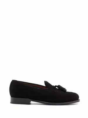 The tassel loafer in black suede