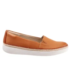 Trotters Destiny T2003-282 Womens Brown Narrow Leather Loafer Flats Shoes