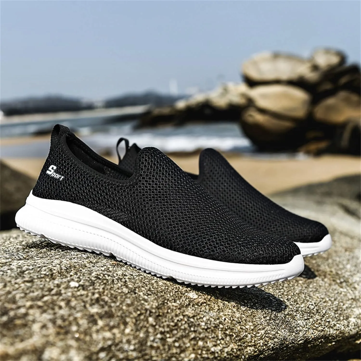 Women's Lightweight Slip On Walking Running Shoes Non Slip Work Shoes Women Slip On Men's Casual Dress Shoes Chunky Sneakers White Tennis Shoe White Loafers