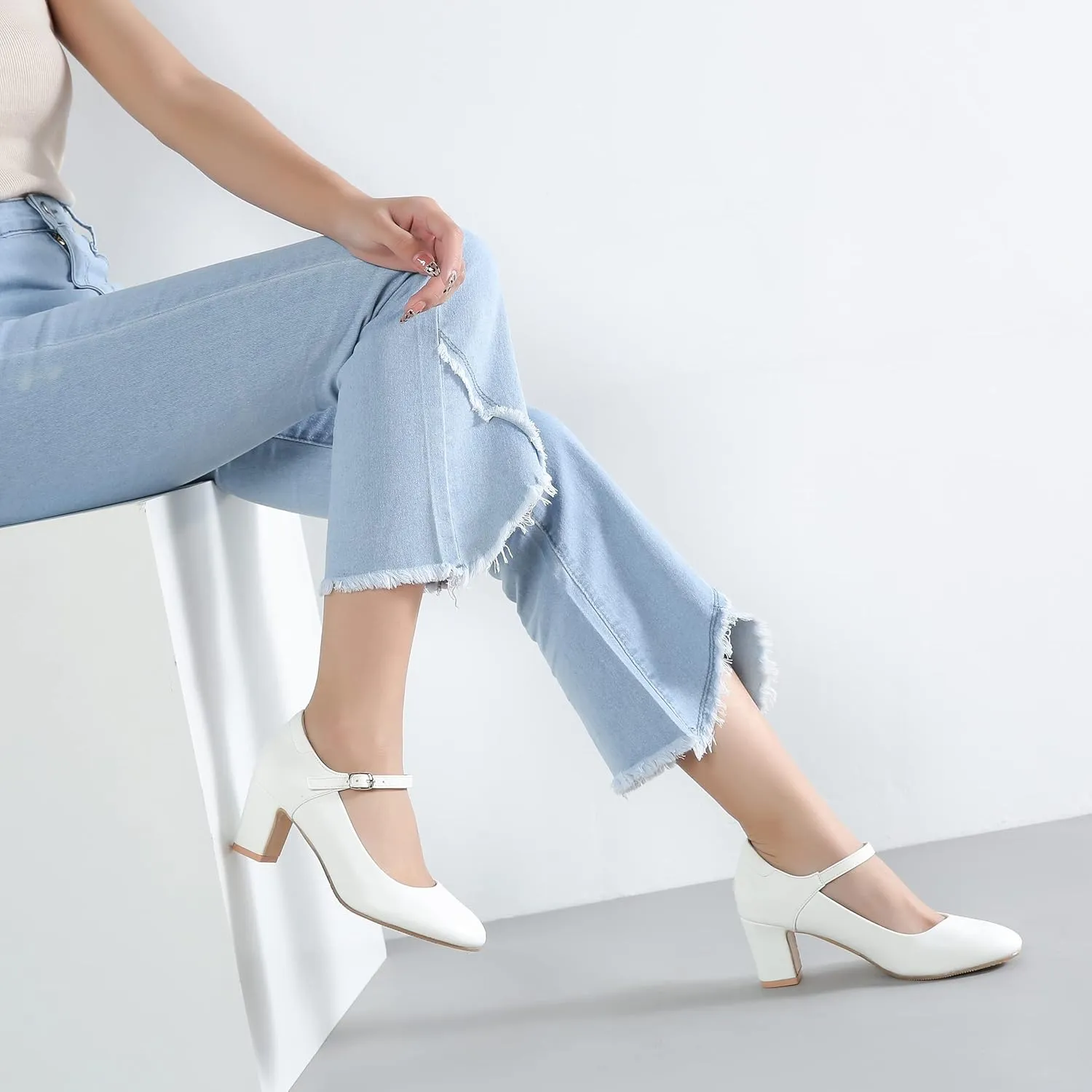 Women's Mary Jane Shoes Low Block Heel Round Toe Dress Office Work Church Pumps