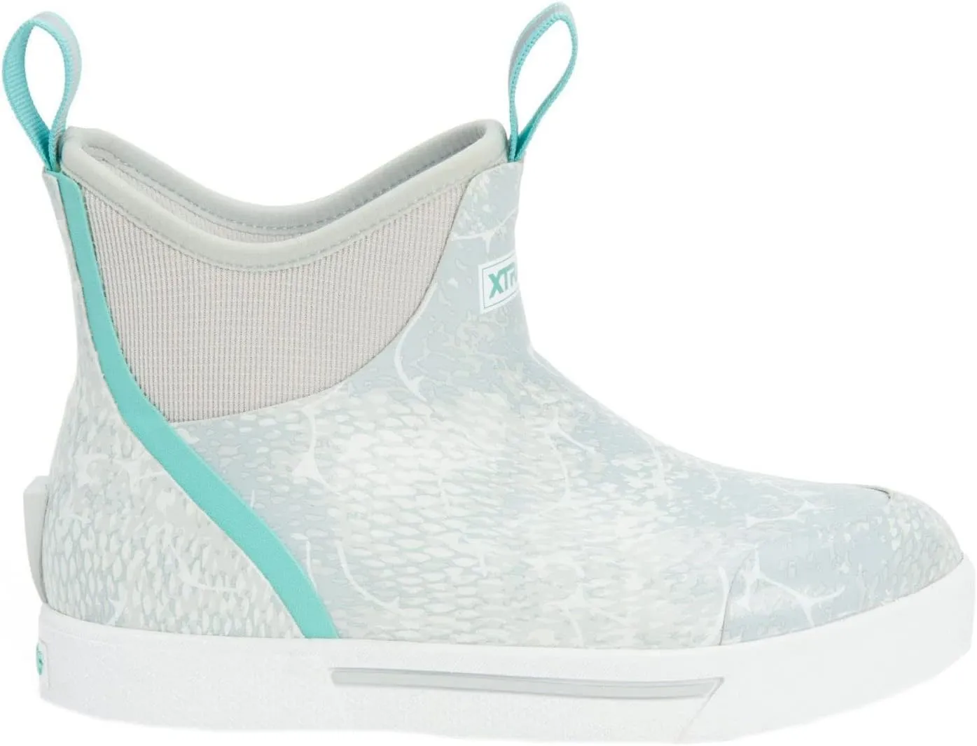 Xtratuf Women's Wheelhouse 6 Inch Ankle Deck Boot, Blue Coho, Size 11